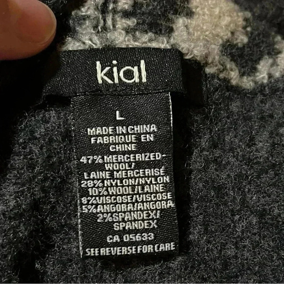 Kial cardigan sweater size large - Picture 5 of 7